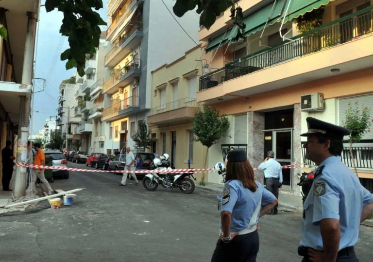 Πασίγνωστη η 88χρονη που δολοφονήθηκε μέσα στο σπίτι της στην Πάτρα – Το στοιχείο κλειδί στις έρευνες (βίντεο)